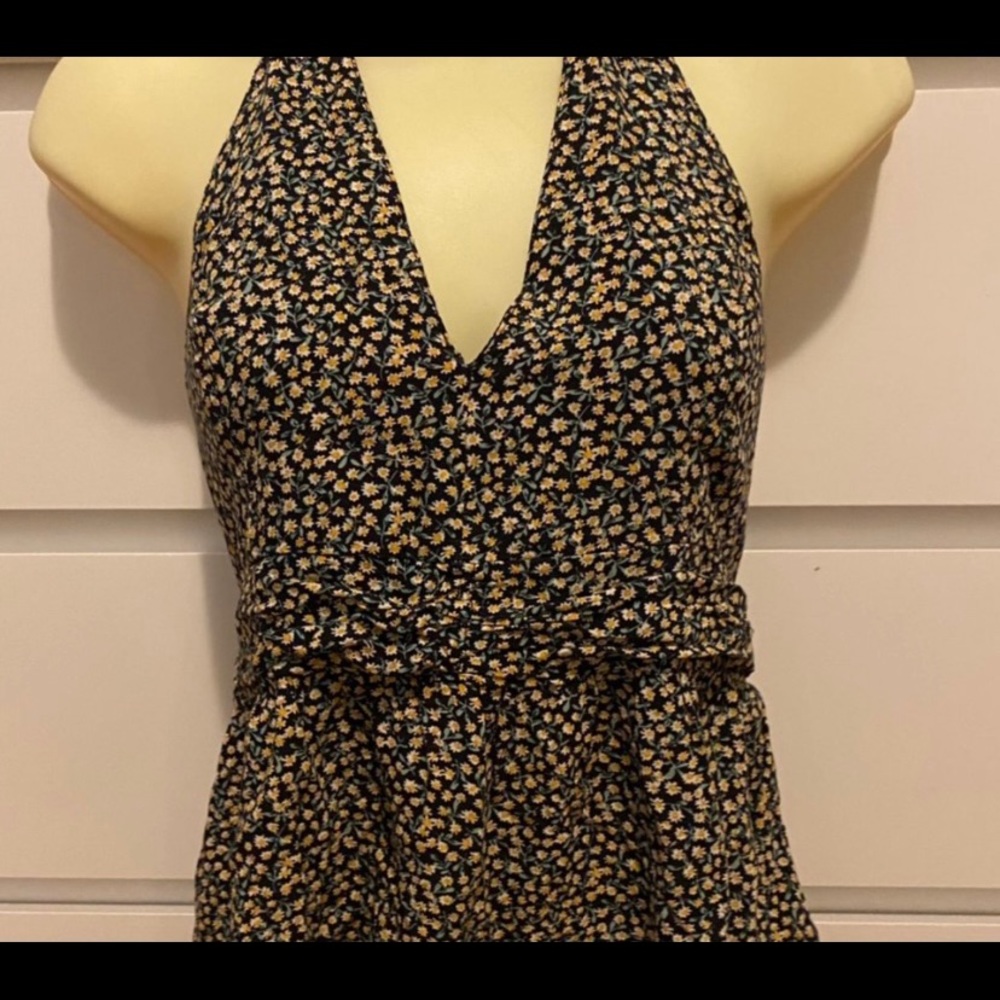New with Tags American Eagle AE Halter Top Size M